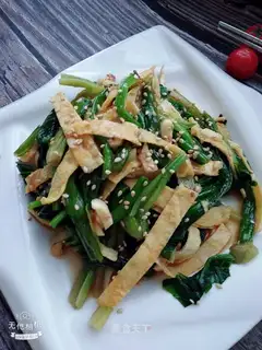 Eggs and spinach