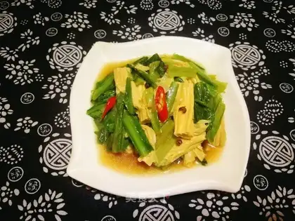 Wheat and chicken