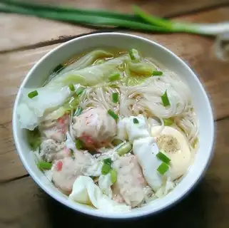 Shrimp-flavored rice powder
