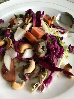 Vegetable salad for ham and nuts