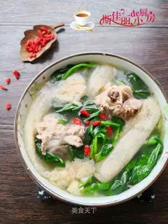 I'll take a spinach soup