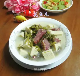 Pickles, tofu, duck legs