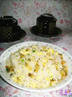 Squeeze eggs and rice