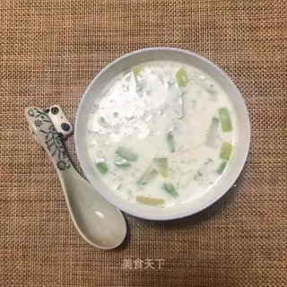 Cream milk nest