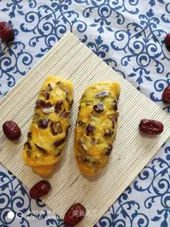 Pumpkin rolls