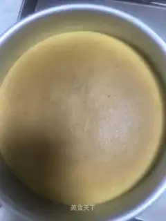 Eight-inch cheesecake