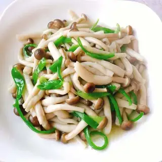 Pepper fried mushrooms