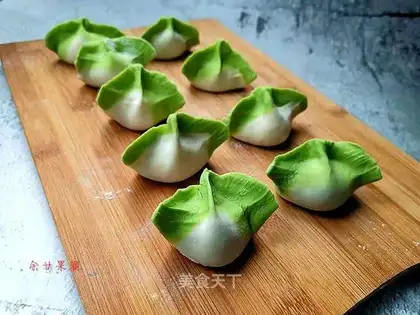 Double cabbage dumplings