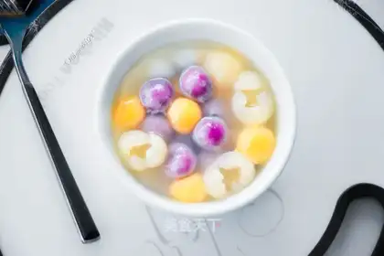 Cinnamon-crunch soup