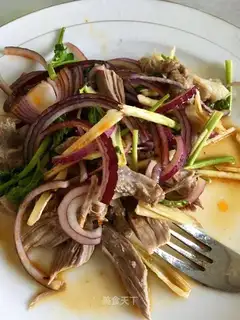 Onion with lamb