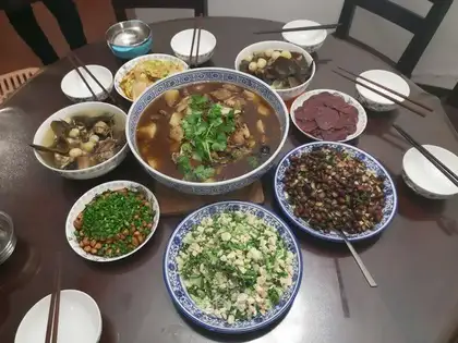 Sour sauce and beans