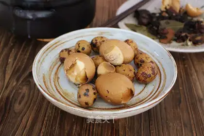 Tea eggs