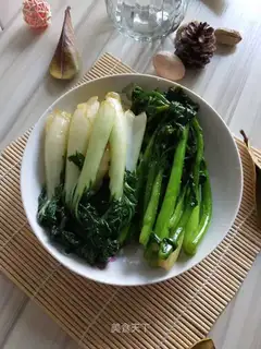 The cabbage is fried