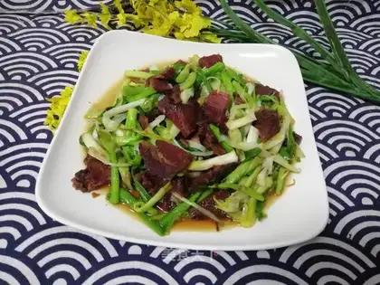 Garlic beef