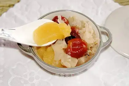 Silver ear soup