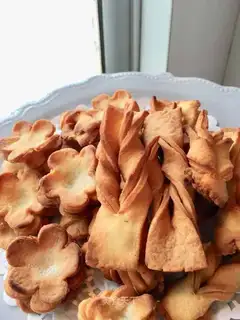 Noodle fried fruit