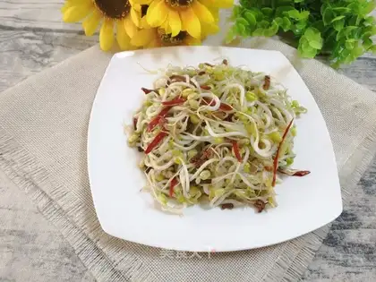 The green bean sprouts