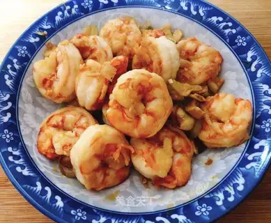 Red burning shrimp