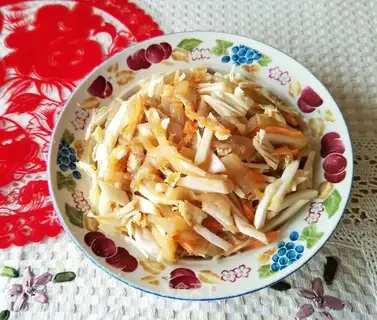 Scrambled cabbage