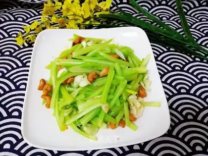 Celery makes lilies
