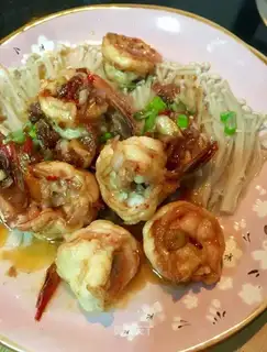 Shrimp gin mushrooms