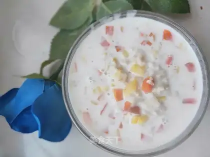 A melon carrot and a milk oatmeal