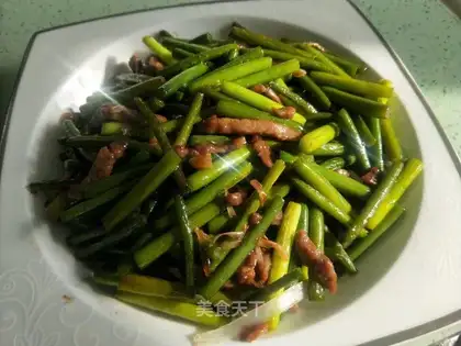 Garlic fried meat