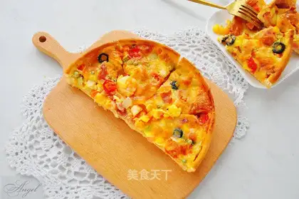 Sea, land and air pizza