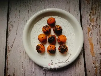 Black sesame potato pills
