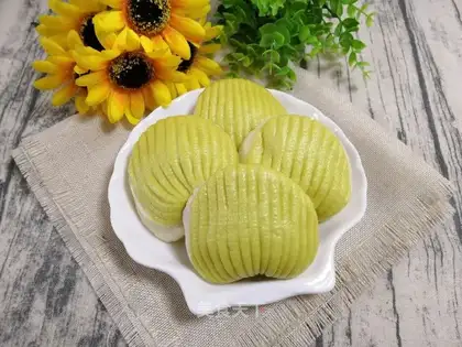 Little new shell buns
