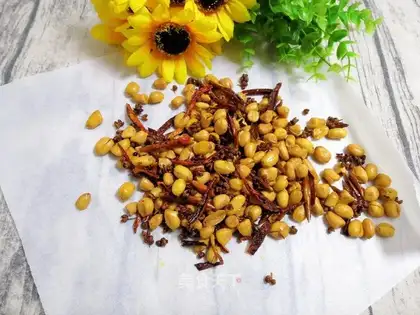 Spicy peanuts