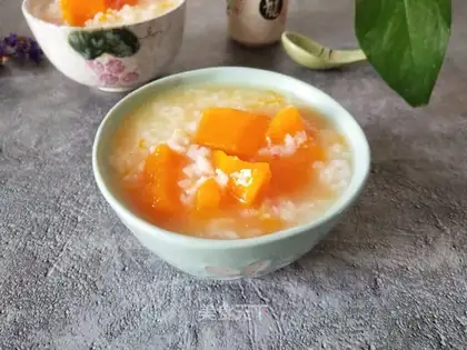 Soft pumpkin porridge