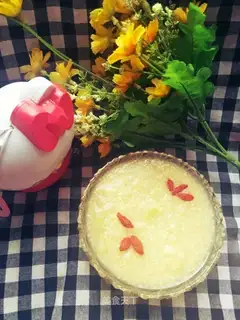 Rice apple porridge