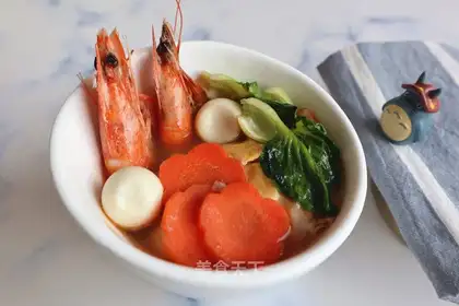 Shrimp egg dumpling soup
