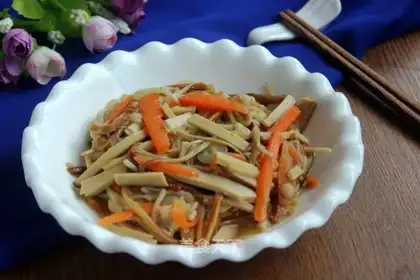 Golden fungus fried eggs