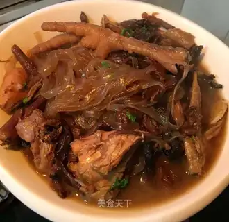 Chicken stew mushrooms