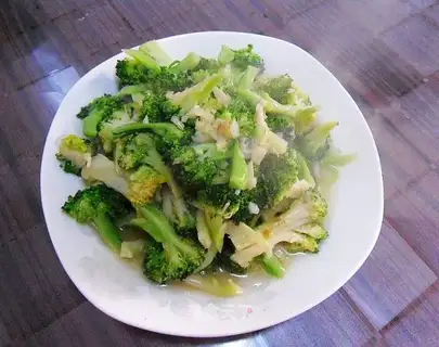 Garlic broccoli