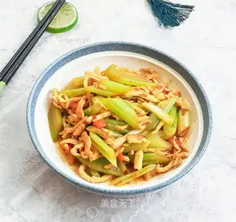Celery chicken gravy