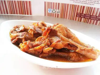Spicy duck legs