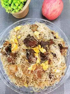 Cow and rice powder