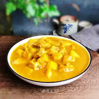 Curry potatoes, chicken wings