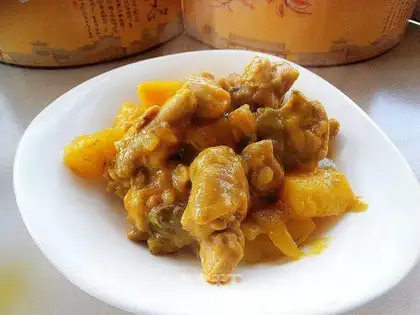 Curry chicken