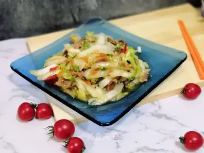 Sausage fried cabbage