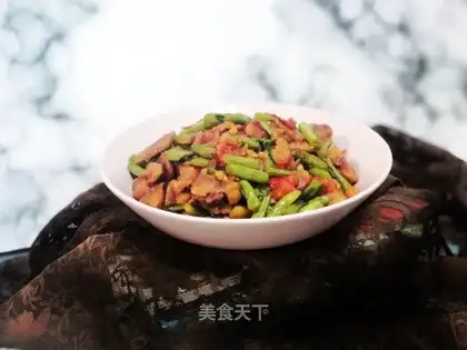 Spicy chicken-legged Bean King
