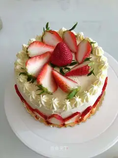 Black gallons with cream cakes