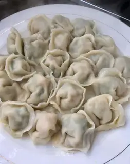 Hot noodles, shrimp dumplings