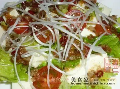 Tomato tofu salad