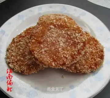 Fried tomatoes with bread flour