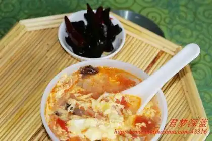 Tomato pimples soup