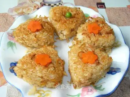 Small anchovy rice balls